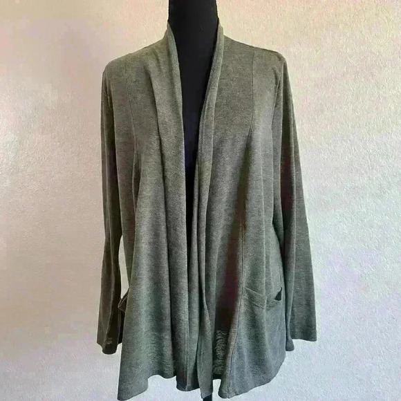 Easywear by Chicos Knit light breezy Cardigan Pocket Moss Hunter Green Women 3 - Picture 2 of 10
